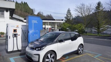 Repsol e Ibil desarrollan la primera estación de recarga para coches eléctricos con almacenamiento de energía