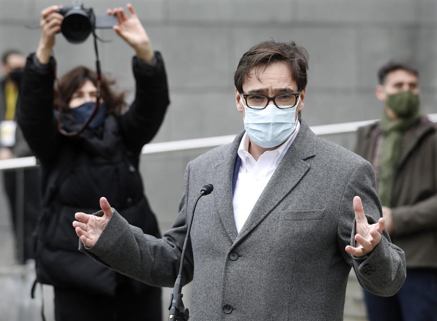 Salvador Illa, tras votar en las elecciones de Cataluña del 14-F.