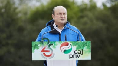 El PNV amenaza con llevar "al carajo" su apoyo a Sánchez y votar no a la reforma laboral