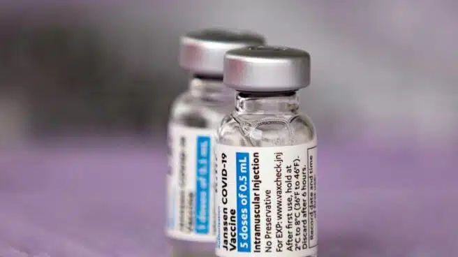 Darias anuncia que la vacuna de Janssen llegará el martes a España