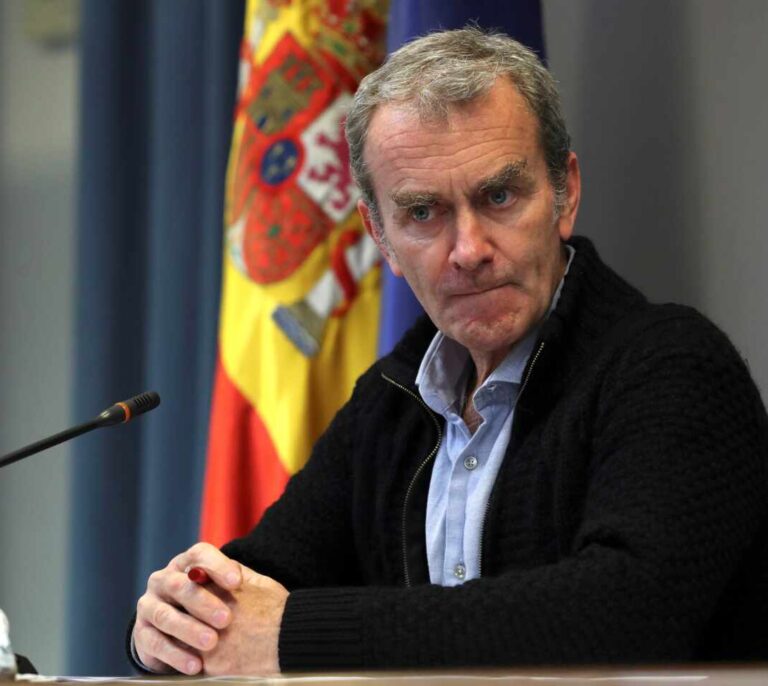 Simón alerta: "Estamos empezando a tener complacencia con incidencias que no son buenas"