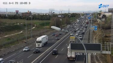 Tráfico intenso en varias autovías antes del cierre perimetral por Semana Santa