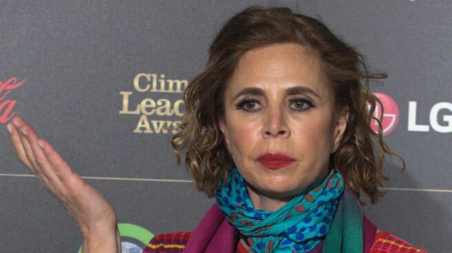 Ágatha Ruiz de la Prada opina sobre la vacunación contra el Covid de las Infantas Elena y Cristina en Abu Dabi Ágatha Ruiz de la Prada opina sobre la vacunación contra el Covid de las Infantas Elena y Cristina en Abu Dabi