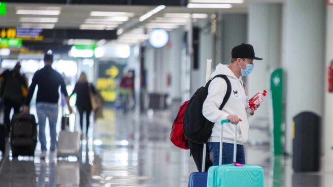 Llegada de vuelos procedentes de Alemania en el aeropuerto de Son San Joan de Mallorca.