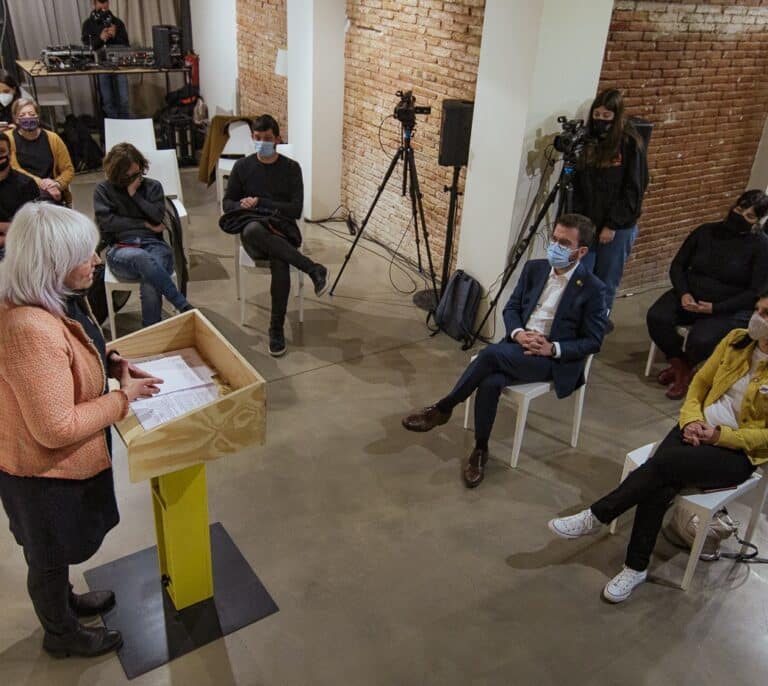 Una CUP dividida decide su apoyo a ERC mientras JxCat se mantiene en el "no"