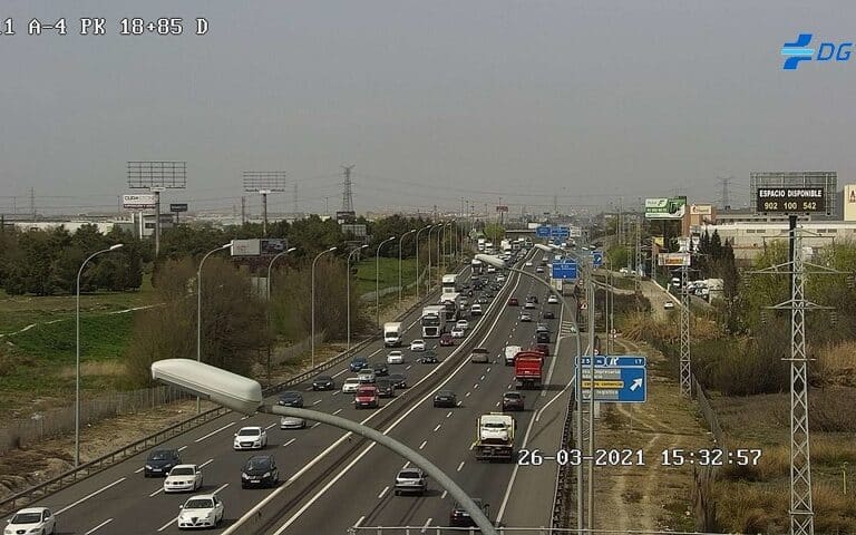 Retenciones en carreteras de Barcelona, Madrid, Valencia, Murcia y Málaga a pesar del cierre perimetral