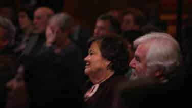 Cristina Almeida es más mujer que Ayuso