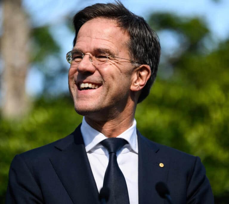 Mark Rutte enfila su cuarto mandato y su coalición de gobierno revalida su mayoría