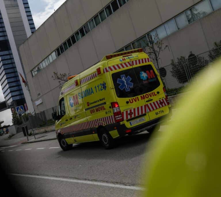 Herido muy grave un trabajador atropellado por un toro mecánico en Getafe