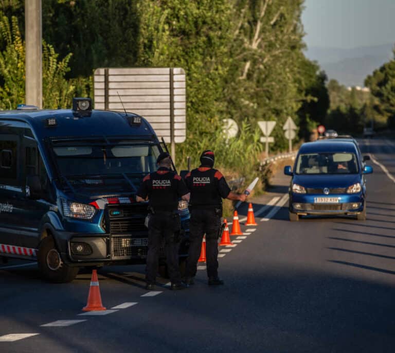 Cataluña vuelve al confinamiento comarcal a partir de este viernes