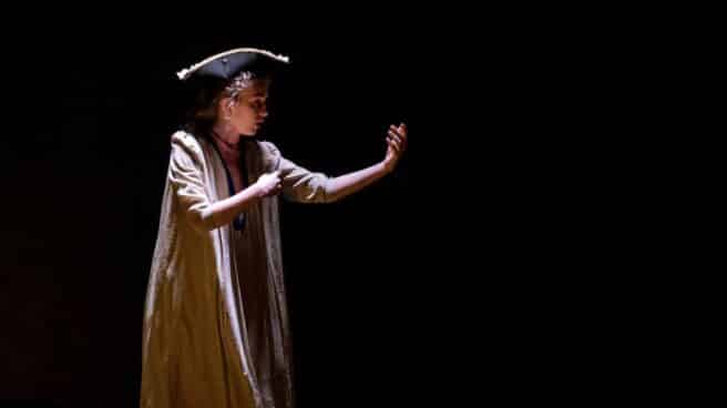 Una escena de la obra 'Hannah Arendt en tiempos de oscuridad'
