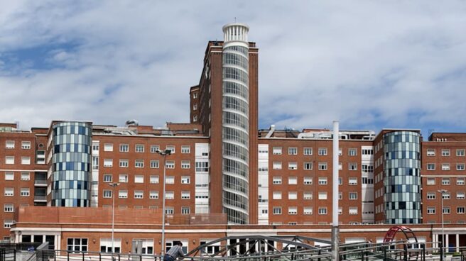 Fachada del Hospital de Cruces, en Barakaldo.