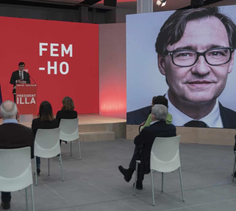 Sanidad tenía 98 peticiones previas sin contestar cuando respondió en horas que Illa no se había vacunado