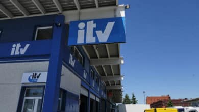 Una jueza establece que no se puede multar por ITV a un vehículo estacionado