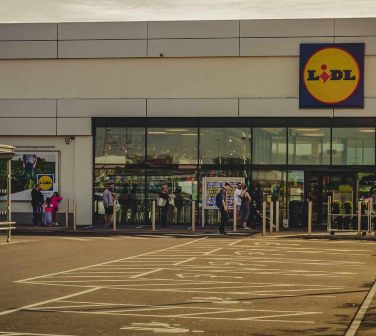 Los supermercados Lidl y Aldi venderán test rápidos de Covid-19 en Alemania
