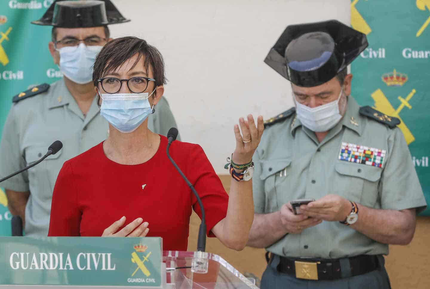 La directora general de la Guardia Civil, María Gámez, durante su intervención en la presentación de los resultados de una operación policial.