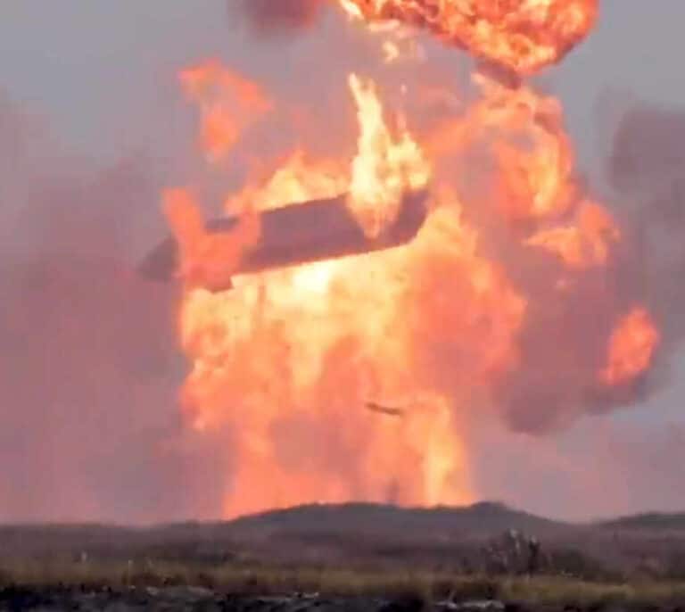 El Starship de SpaceX vuelve a estallar en su aterrizaje