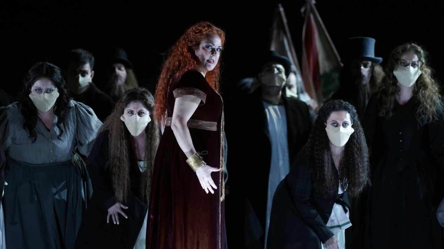 Escena de Norma. Yolanda Auyanet como Norma.