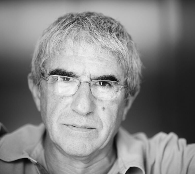 Joan Ollé se declara "humillado" por el "linchamiento" con las acusaciones de abusos y acoso