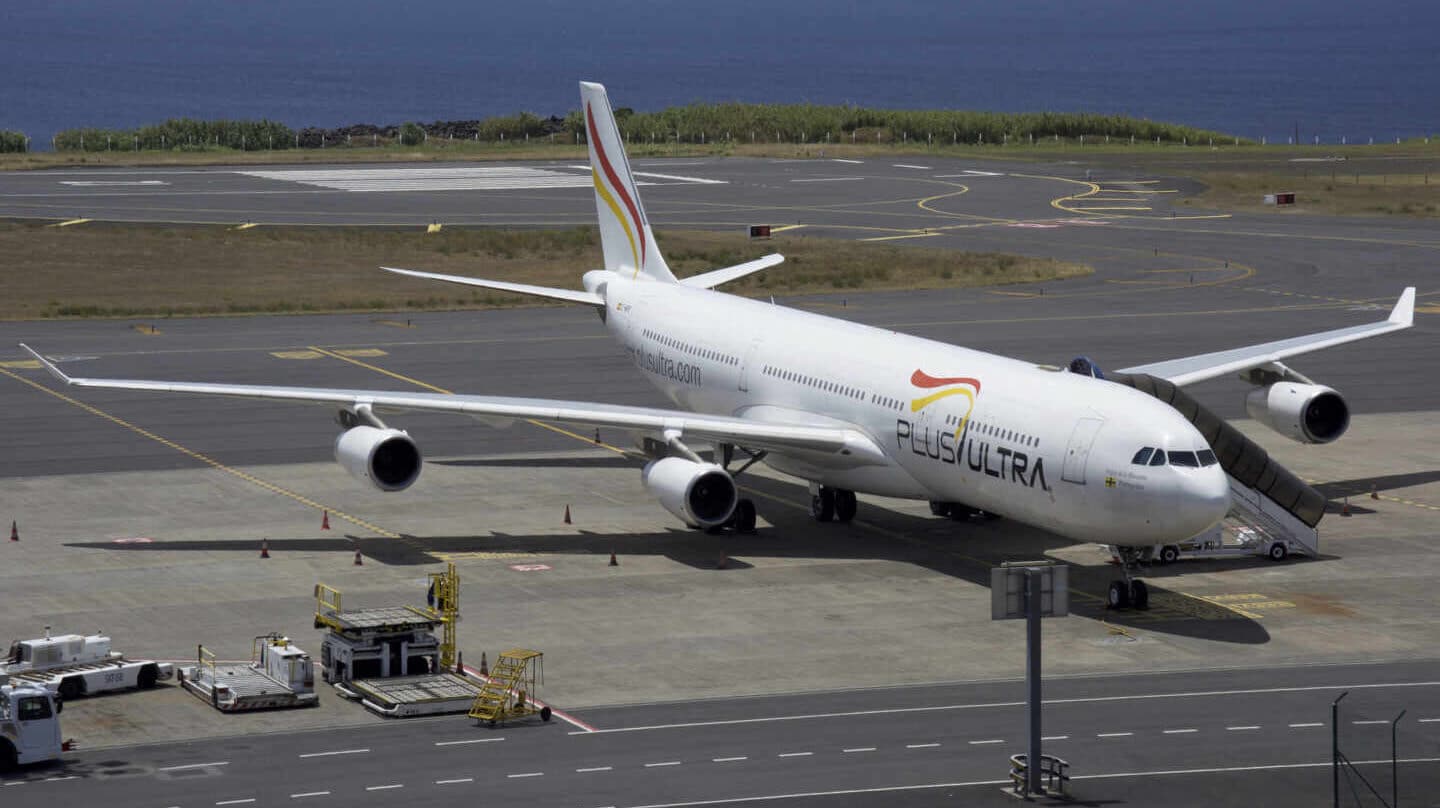 El juez Calama prorroga un mes más el secreto de la investigación del rescate a Plus Ultra en la Audiencia Nacional