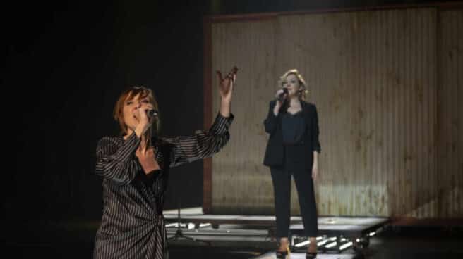 'Prostitución', la voz de la trata de mujeres vuelve a las Naves del Español Las actrices Carmen Machi y Nathalie Poza en la obra 'Prostitución'