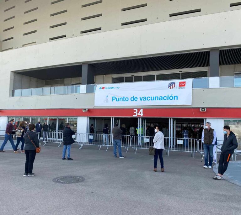 Madrid vacunó a 63.222 personas de entre 60 y 65 años durante los festivos de Semana Santa