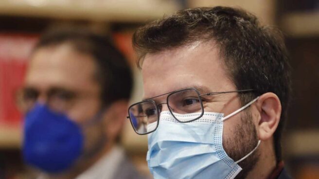 Aragonès: "Hay tiempo para llegar a un buen acuerdo, por nosotros no quedará" El candidato de ERC a la presidencia de la Generalitat, Pere Aragonés