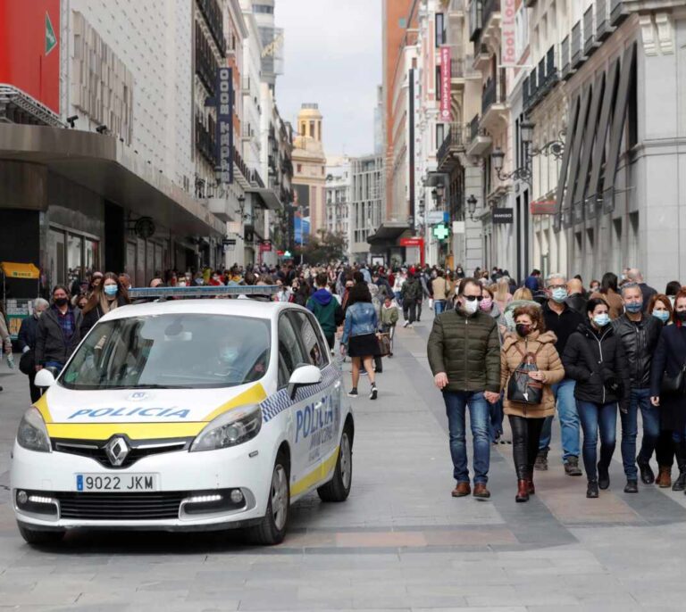 La Comunidad de Madrid cierra seis nuevas zonas de Salud y tres municipios