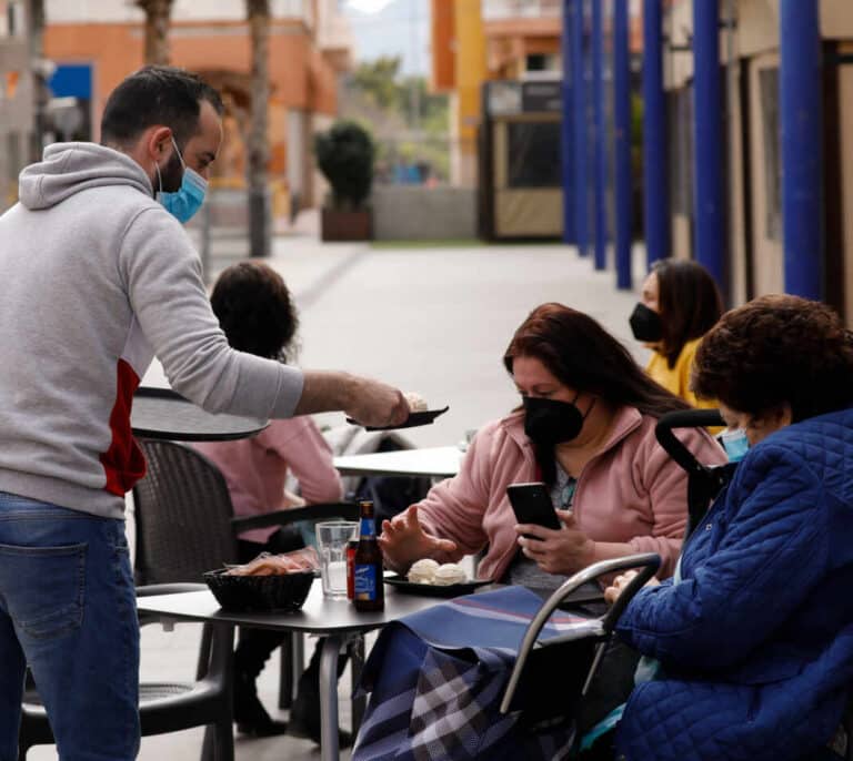 La patronal de las pymes calcula que subir el SMI a 1.000 euros destruiría hasta 130.000 empleos en dos años