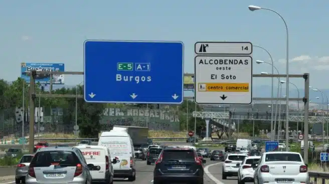 Retenciones en la salida de Madrid en el segundo día del cierre perimetral