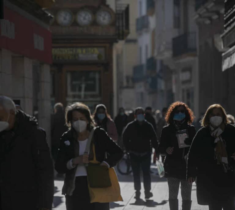 Coronavirus en Andalucía: la mayor cifra de contagios en un mes
