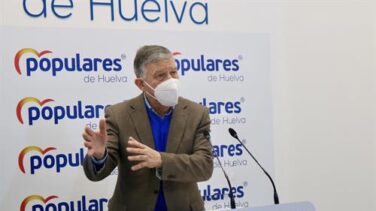 Carmelo Romero (PP) pide disculpas a Errejón tras gritarle "¡vete al médico!" en el Congreso