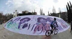 La réplica del mural feminista de Ciudad Lineal amanece vandalizado antes del 8-M