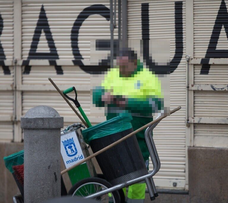 Detienen un barrendero vendía cocaína en su jornada laboral sin levantar sospechas