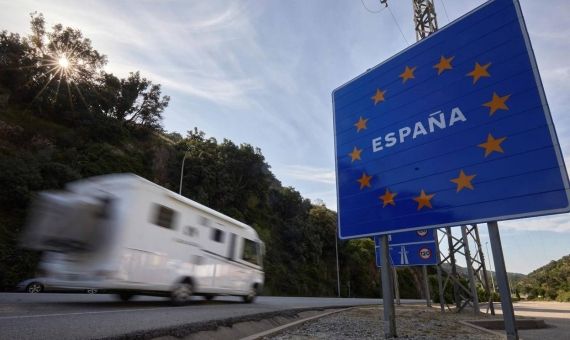 España exigirá una PCR negativa a todos los viajeros que lleguen por carretera desde Francia