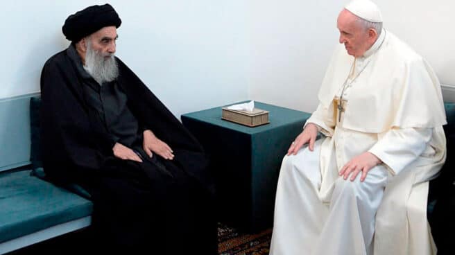 El Papa conversa con el gran ayatolá chií Al Sistani