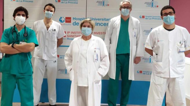 El 'modelo Princesa': la unidad pionera en España que resuelve los dilemas éticos de los sanitarios Los integrantes de la Interconsulta de Ética Clínica del Hospital de La Princesa de Madrid.