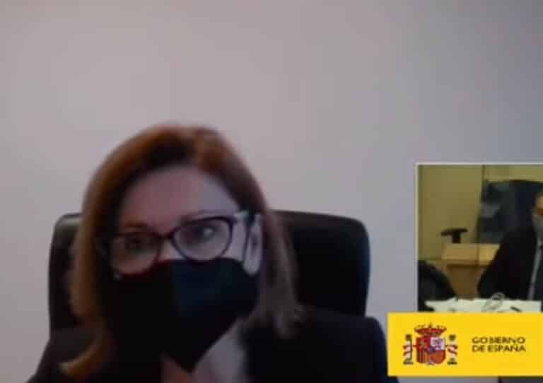 Cospedal declara que sólo siente "desprecio" por Bárcenas