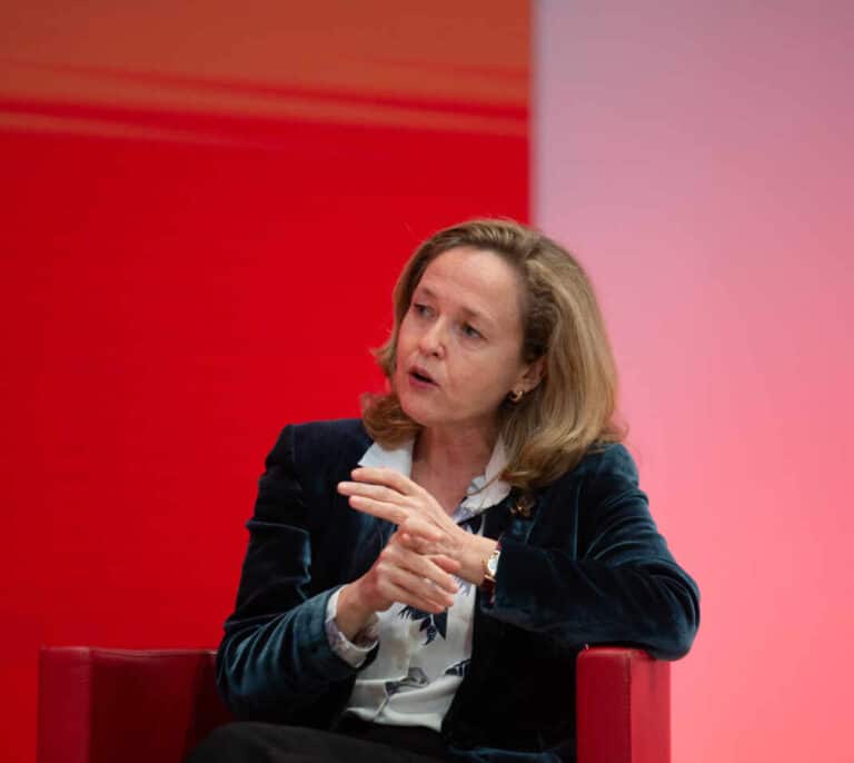 Calviño prevé el primer pago de los fondos europeos "antes de septiembre"