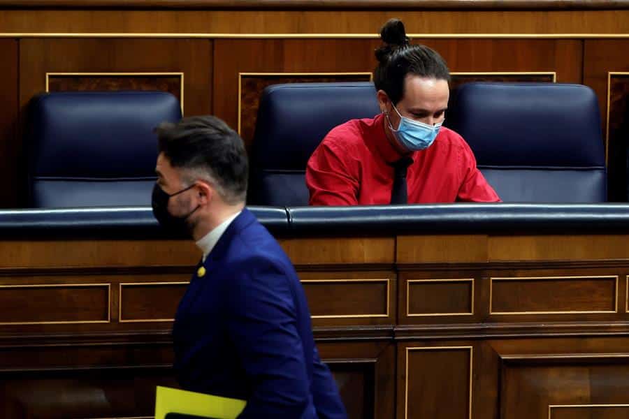 Pablo Iglesias y Gabriel Rufián, en el Congreso de los Diputados.