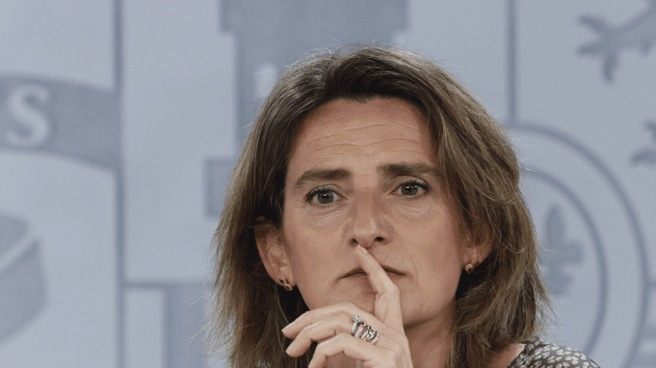 La vicepresidenta del Gobierno, Teresa Ribera sopesa eliminar el hachazo fiscal de los 2.600 millones de euros La vicepresidenta del Gobierno y ministra para la Transición Ecológica, Teresa Ribera.