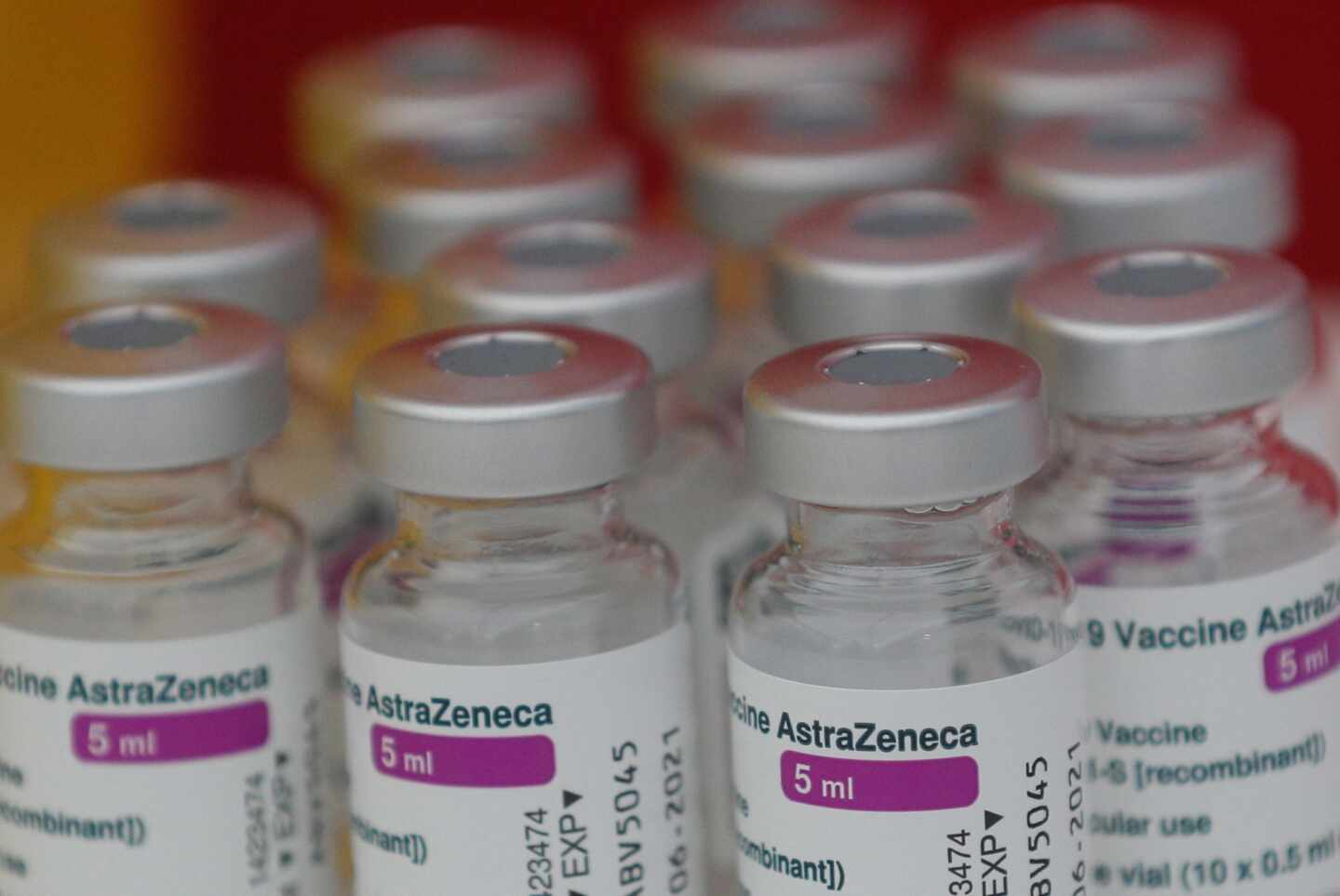 La Vacuna De Astrazeneca Contra El Covid Se Llama Ahora Vaxzevria El Independiente
