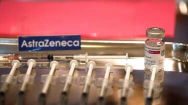Trombosis venosa cerebral, la sombra que paraliza la vacunación con AstraZeneca