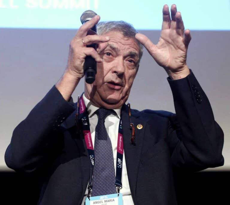 El juez investiga si directivos de la RFEF cobraban sobresueldos bajo apariencia de gastos de viaje