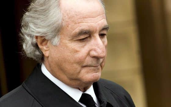 Bernie Madoff, responsable del mayor fraude de Wall Street, muere en prisión a los 82 años