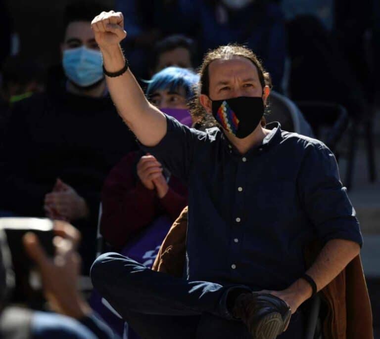 Iglesias defiende como "anhelo democrático" al separatismo catalán