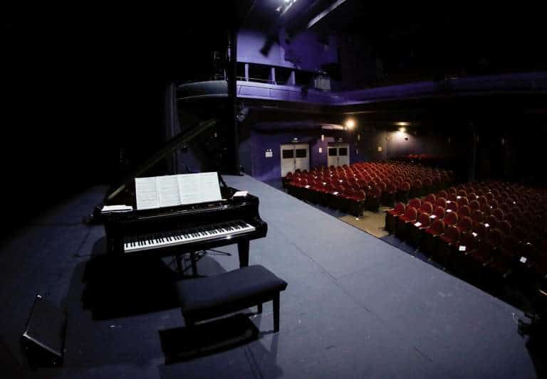 Un "inexplicable" problema con el visado impide al pianista Yefim Bronfman actuar hoy en Alicante