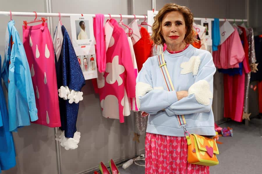 Agatha Ruiz de la "La gente está despistada, lleva un año chándal"