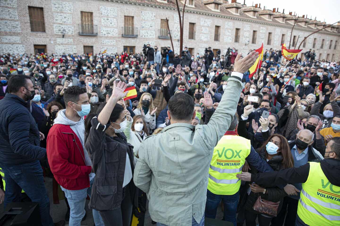 Elecciones 4-M: Monasterio y Abascal, en San Fernando de Henares.