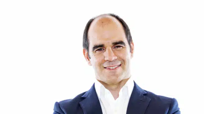 Santander confirma el relevo de Aboukhair: António Simôes, nuevo CEO de la filial española